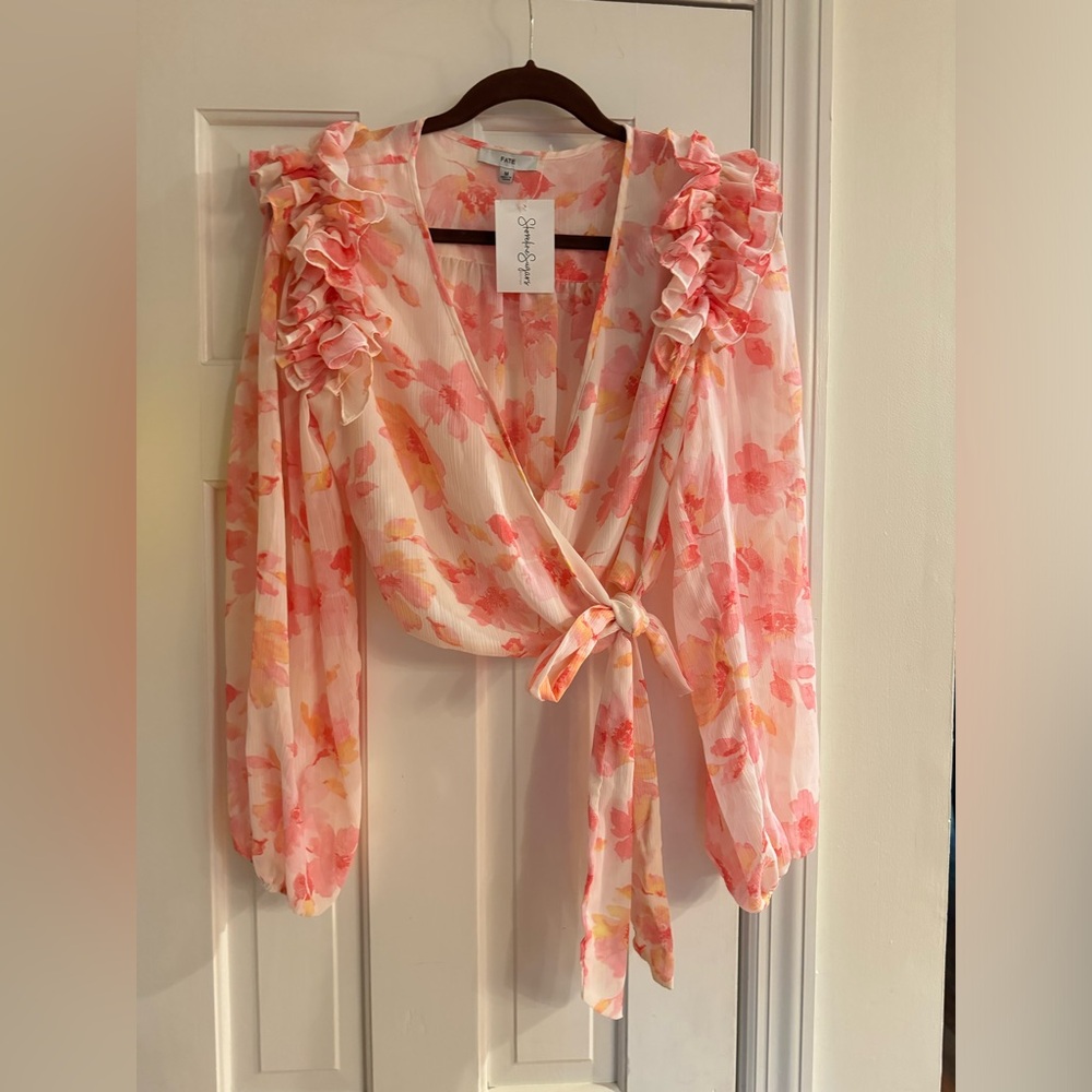 Fate new with tags size m blouse